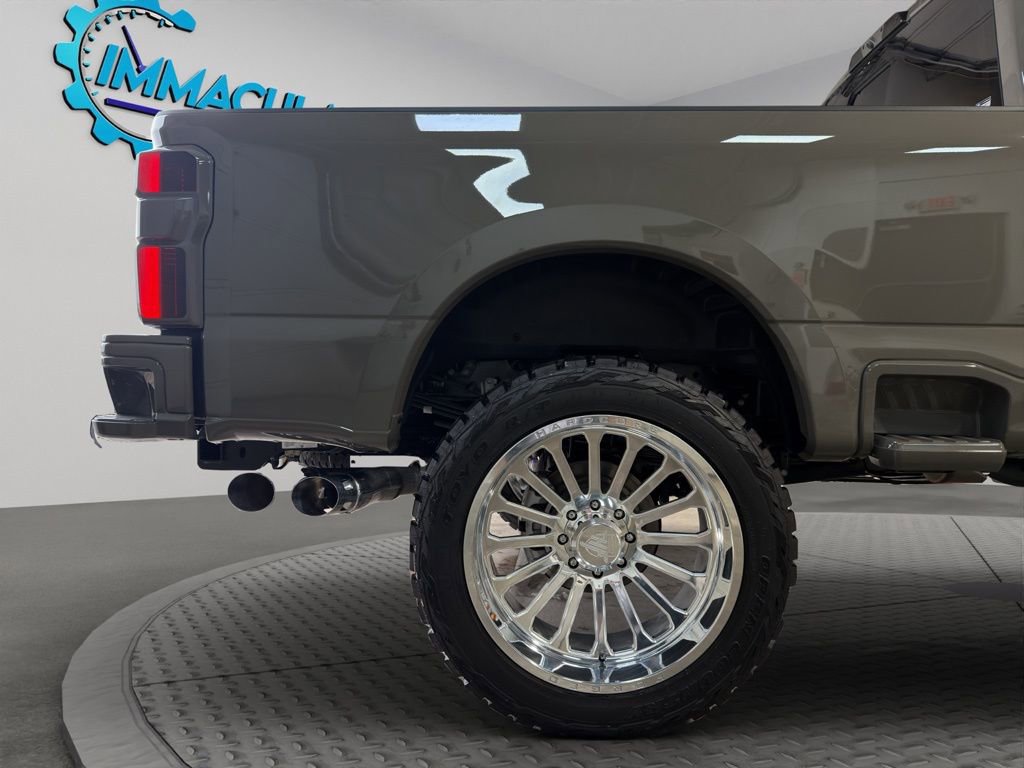 Used 2026 Ford F350 Platinum w/ Platinum Plus Package AWD/4WD image 24