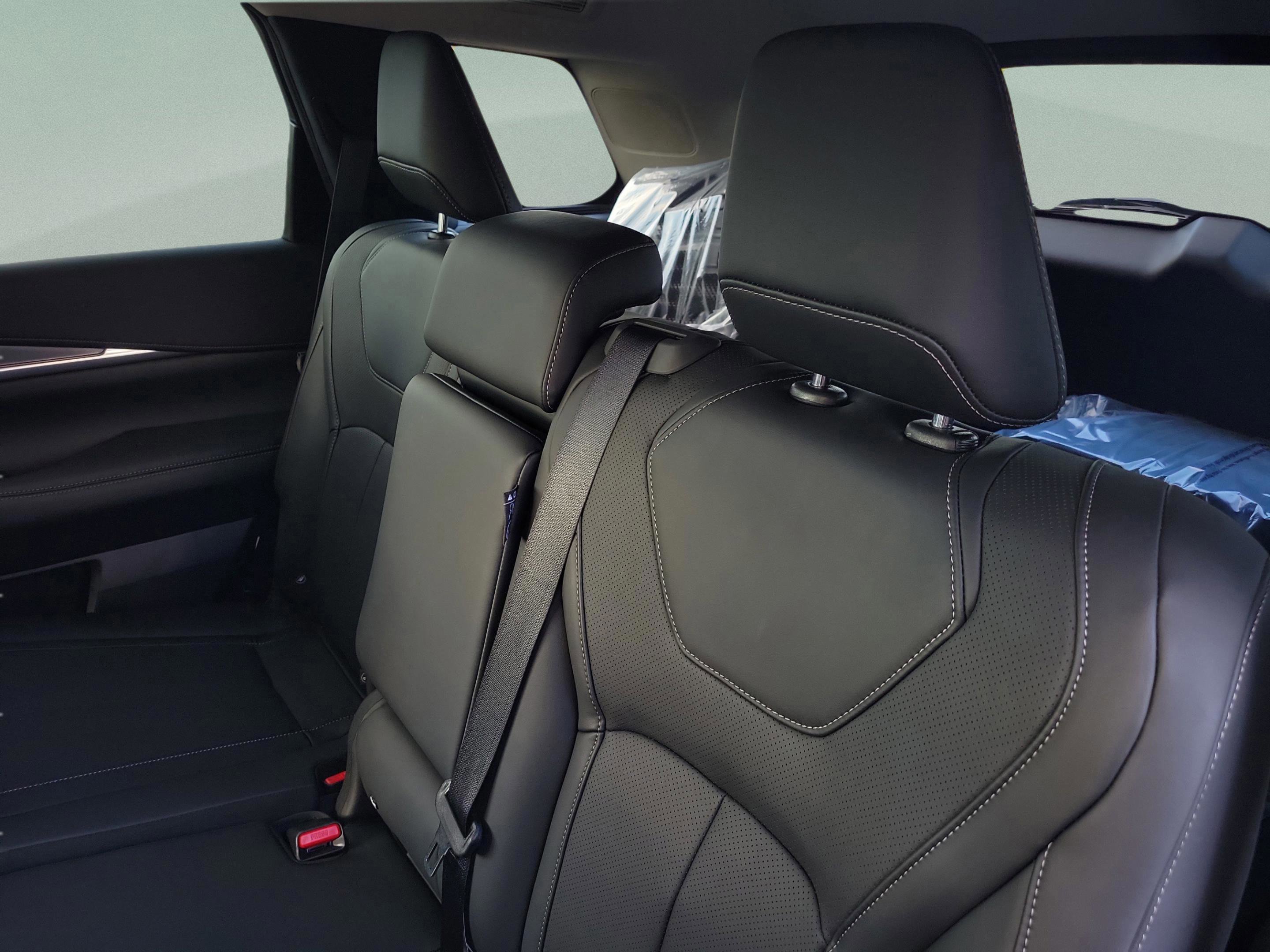 New 2026 INFINITI QX60 Pure w/ Family Package image 26