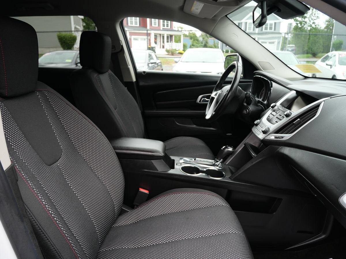 Used 2017 GMC Terrain SLE w/ Convenience Package AWD/4WD image 17