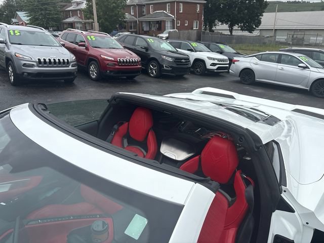 Used 2022 Chevrolet Corvette Stingray Premium Cpe w/ Z51 Performance Package RWD image 13