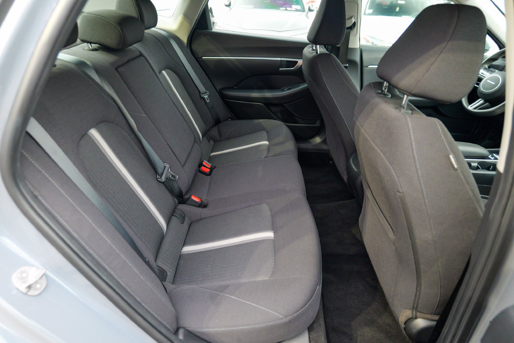 Used 2024 Hyundai Sonata SEL FWD image 29