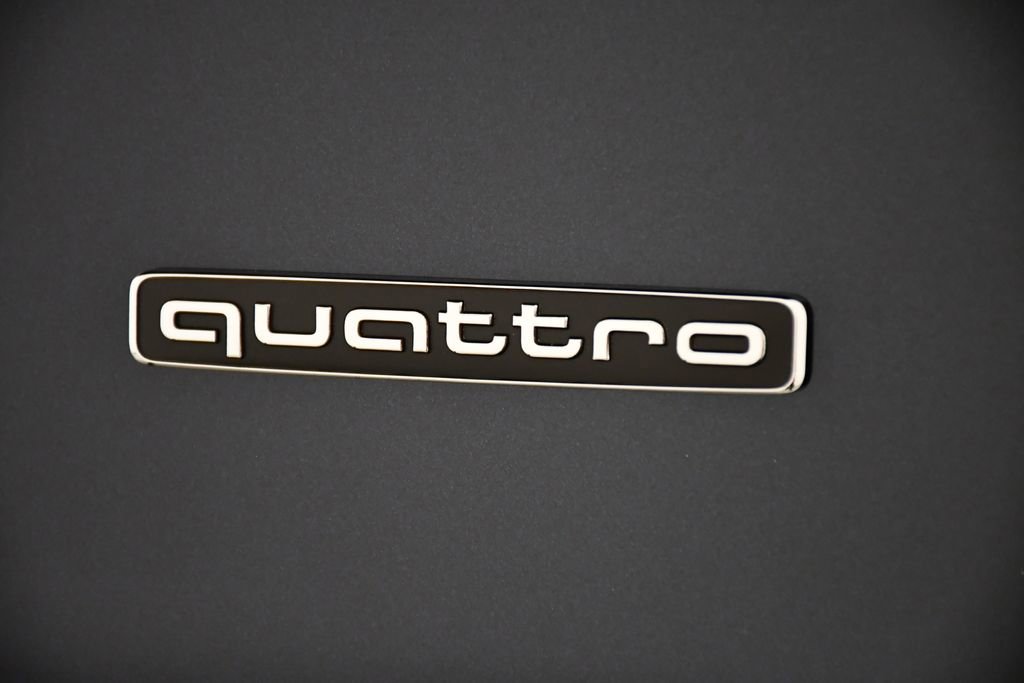 New 2026 Audi Q7 2.0T Premium image 10