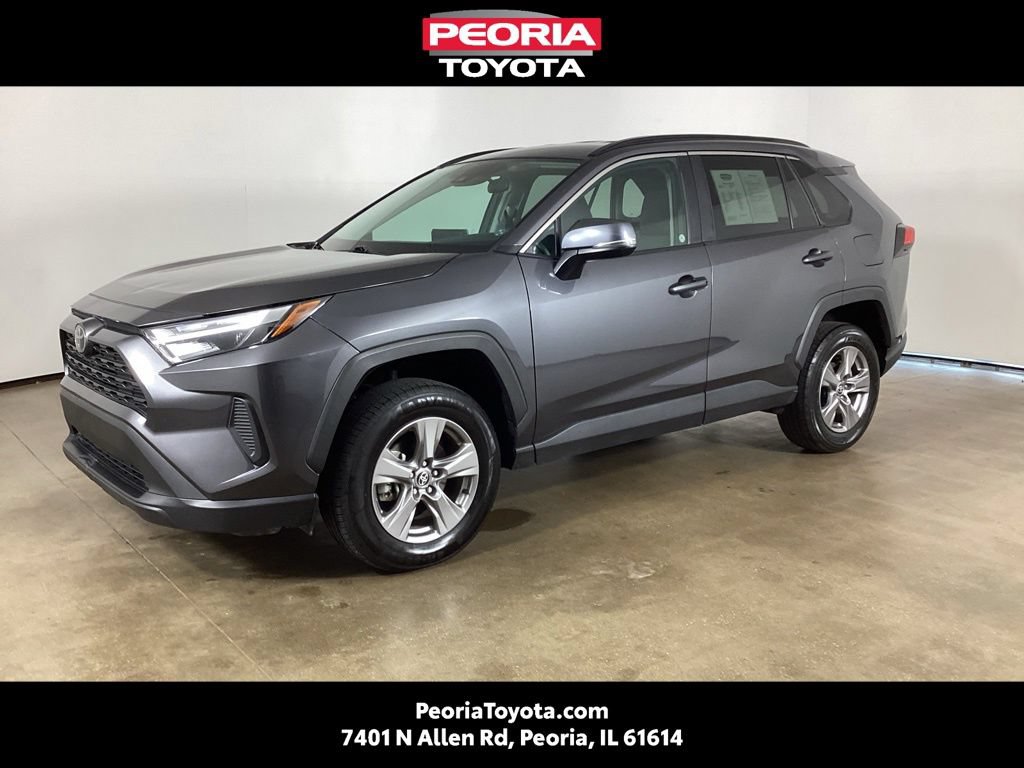 Used 2024 Toyota RAV4 XLE AWD/4WD image 1