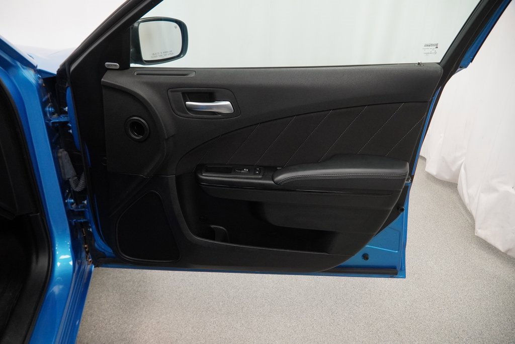 Certified 2023 Dodge Charger SXT w/ Blacktop Package image 41