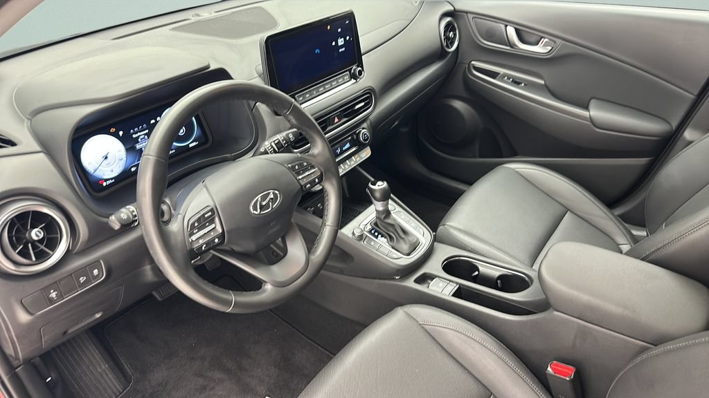 Used 2023 Hyundai Kona Limited w/ Cargo Package AWD/4WD image 12