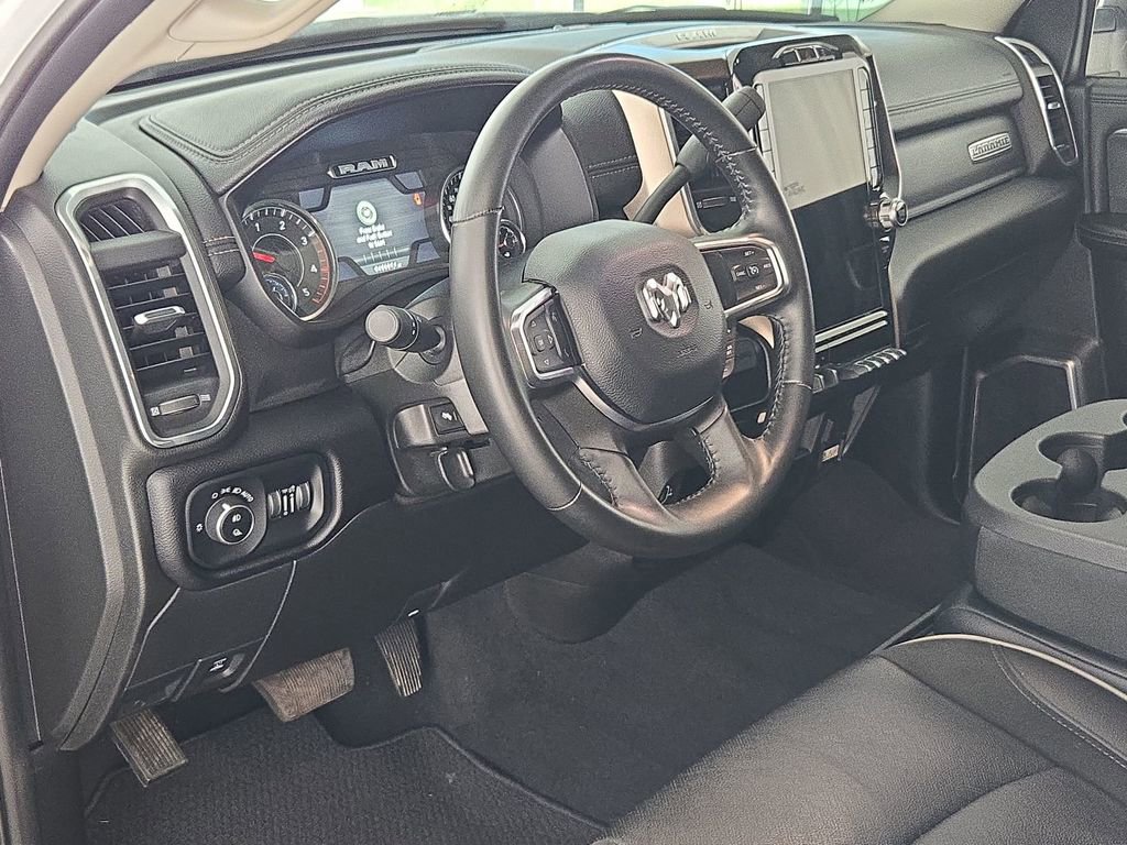 Used 2024 RAM 2500 Laramie image 16