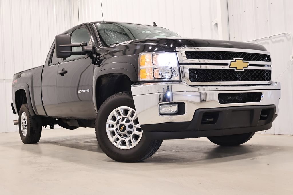 Used 2013 Chevrolet Silverado 2500 LTZ w/ LTZ Plus Package image 37