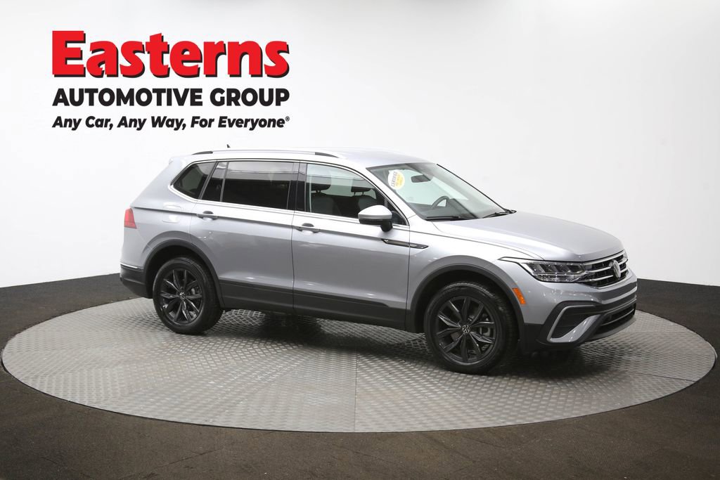 Used 2024 Volkswagen Tiguan Wolfsburg Edition FWD image 46