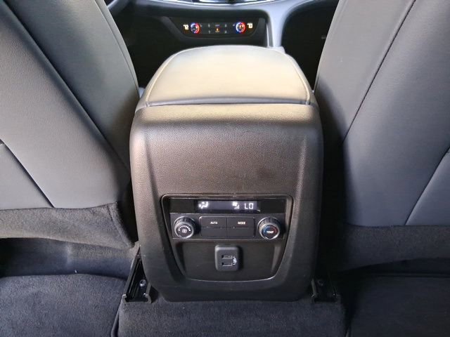 Used 2024 Buick Enclave Essence w/ Sport Touring Edition FWD image 13
