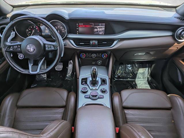 Used 2021 Alfa Romeo Stelvio Ti Sport AWD/4WD image 17