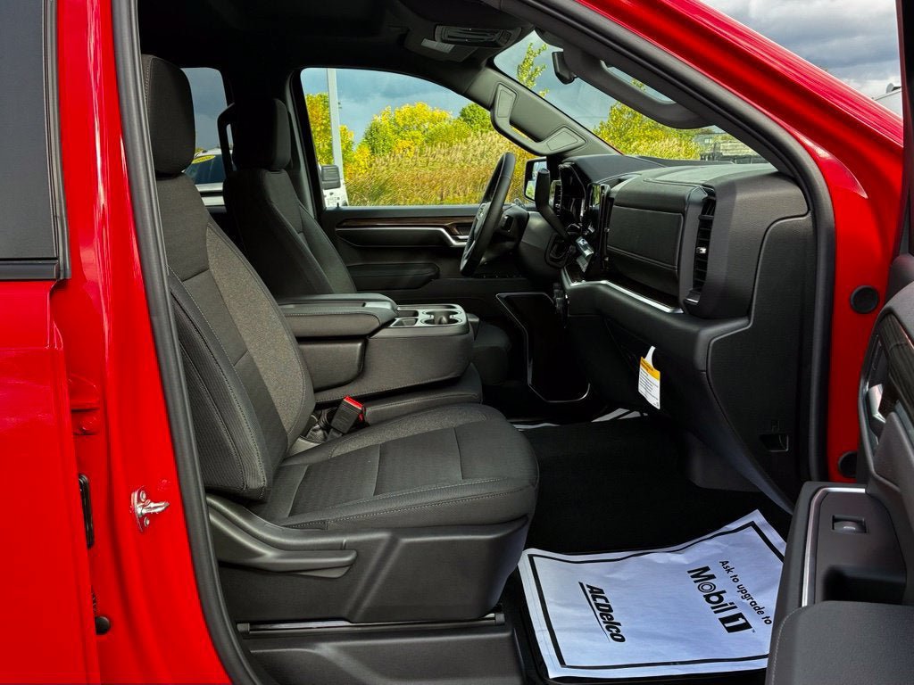 New 2026 Chevrolet Silverado 1500 LT AWD/4WD image 29