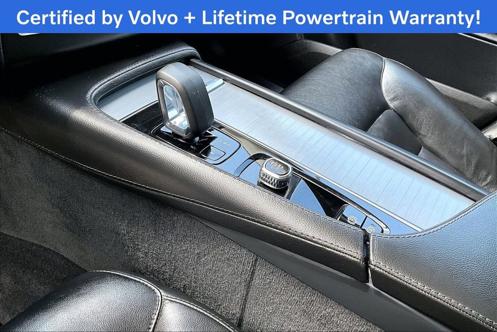 Used 2023 Volvo XC90 B5 Core w/ Protection Package Premier image 19