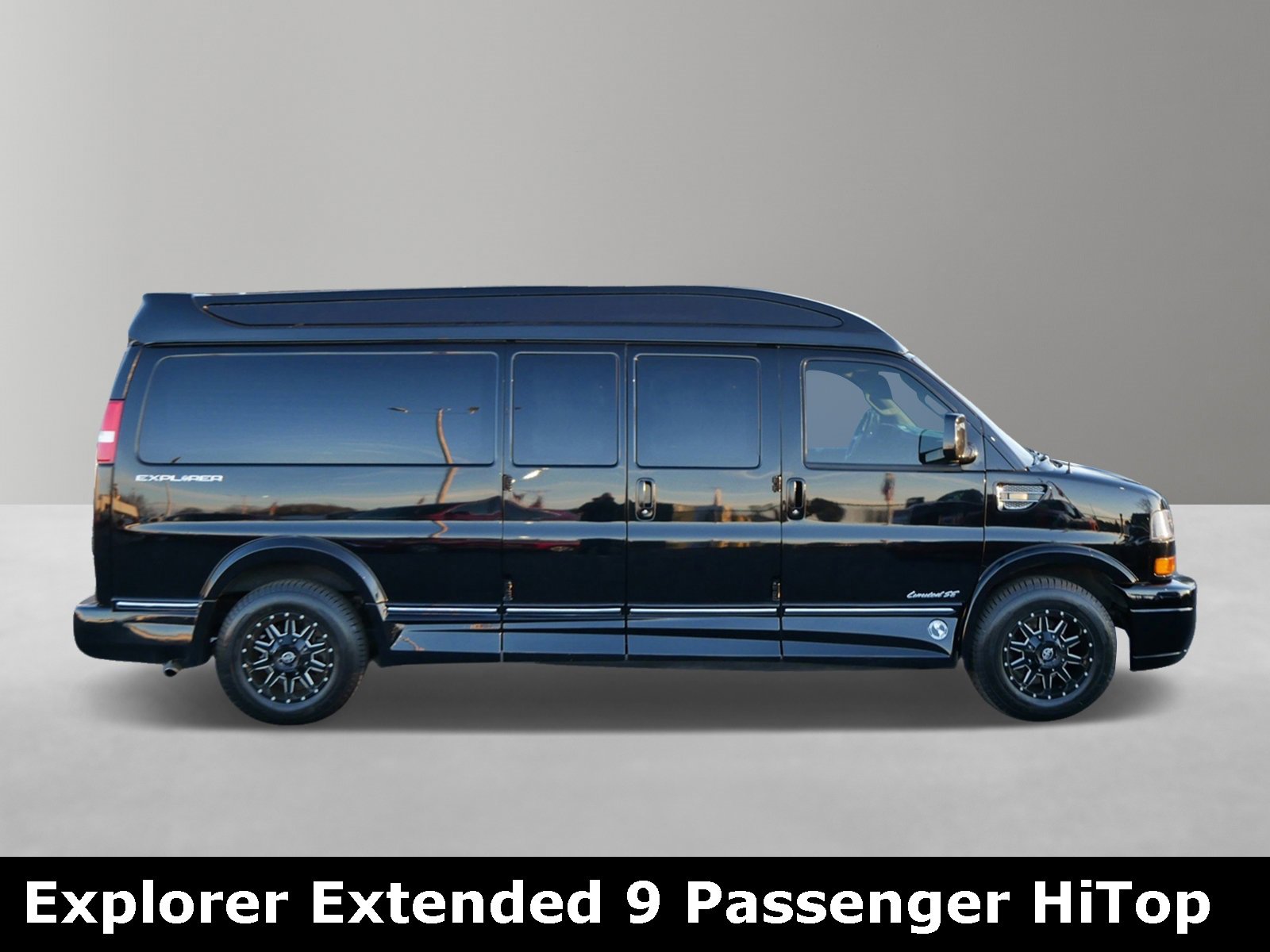 Used 2019 GMC Savana 2500 Work Van w/ Enhanced Convenience Package image 5