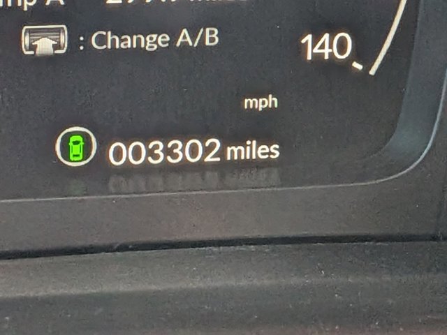 Used 2025 Honda Pilot Black Edition image 9