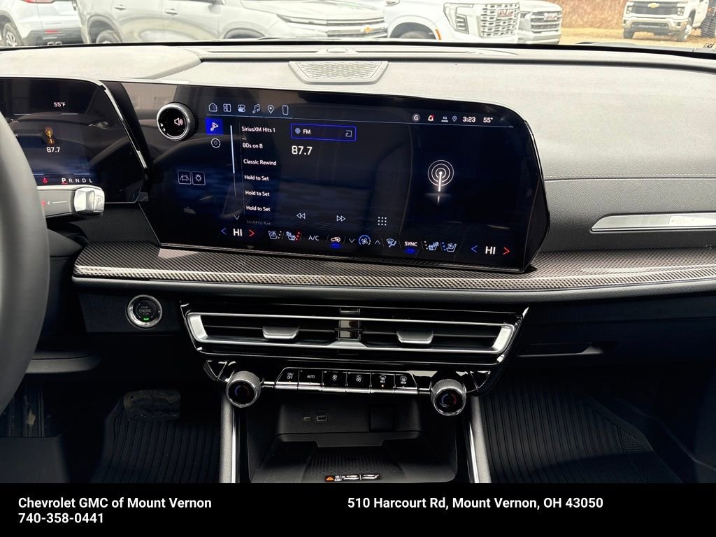 New 2026 Chevrolet Traverse High Country w/ LPO, Floor Liner Package image 18