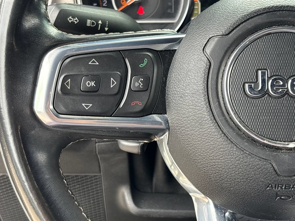 Used 2020 Jeep Gladiator Overland w/ Safety Group AWD/4WD image 19