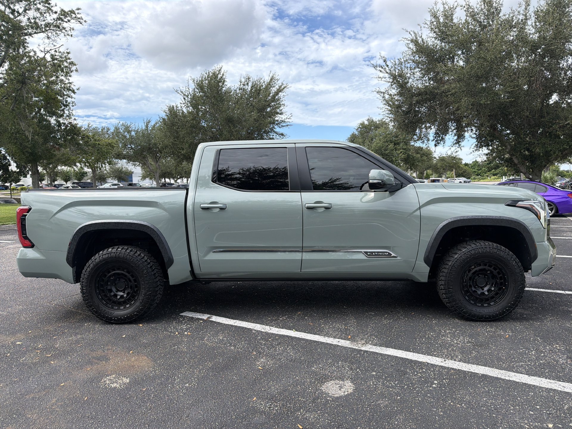 Used 2025 Toyota Tundra Platinum AWD/4WD image 3