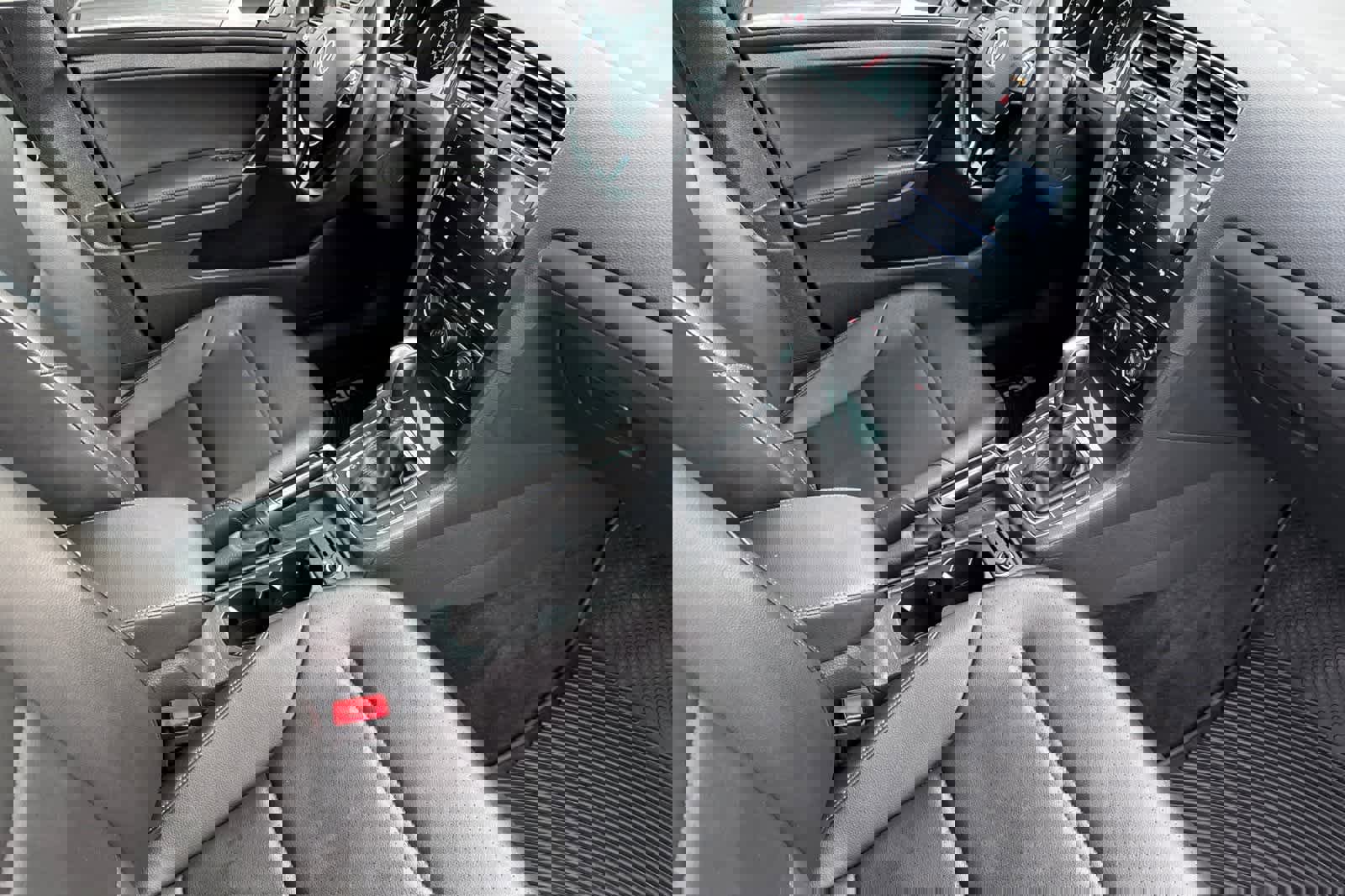 Used 2019 Volkswagen Golf SE image 16