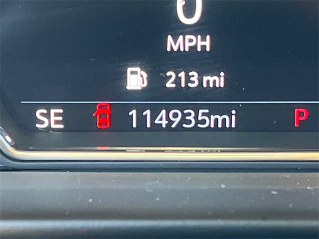 Used 2021 GMC Yukon XL SLT image 28