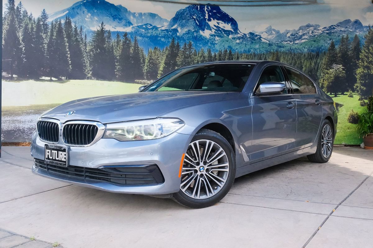 Used 2019 BMW 530i w/ Convenience Package RWD image 1