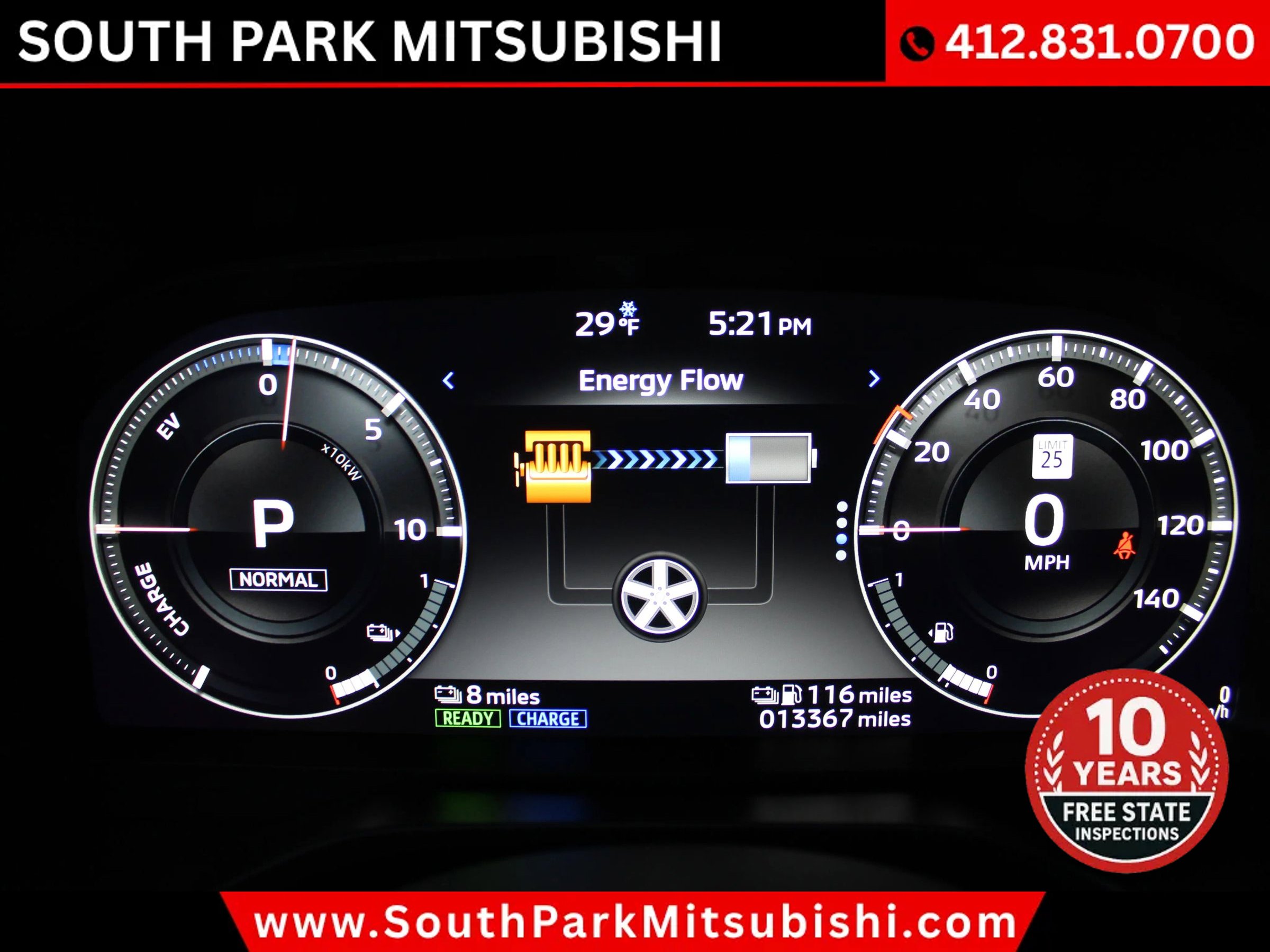 Used 2025 Mitsubishi Outlander SE image 24