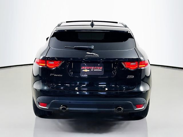 Used 2020 Jaguar F-PACE Checkered Flag image 7
