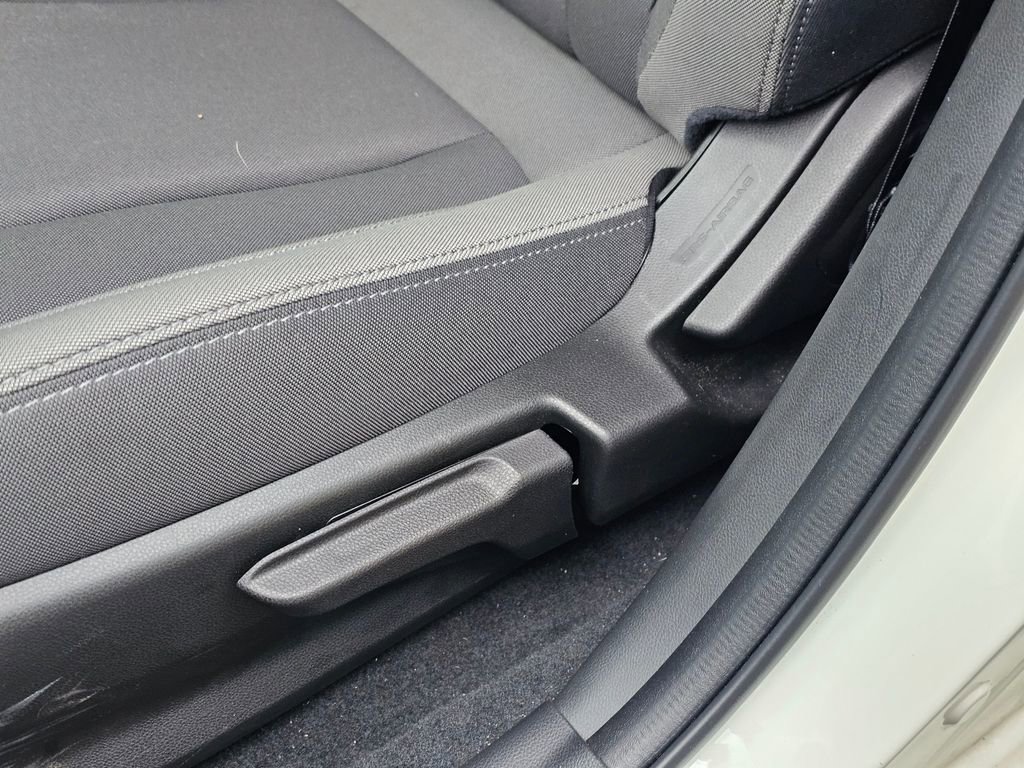 Certified 2025 Subaru Impreza 2.0i image 22