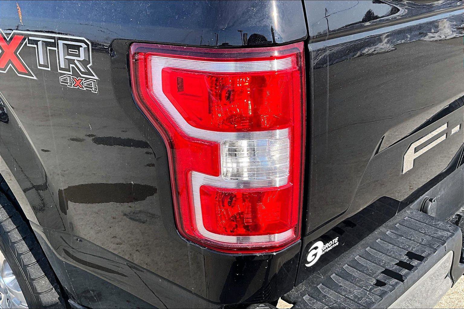 Used 2020 Ford F150 XLT w/ XTR Package image 28