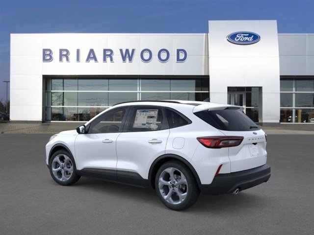 New 2026 Ford Escape ST-Line image 4