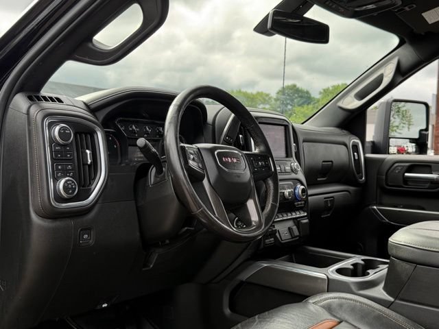 Used 2023 GMC Sierra 2500 AT4 w/ Gooseneck/5TH Wheel Package AWD/4WD image 13