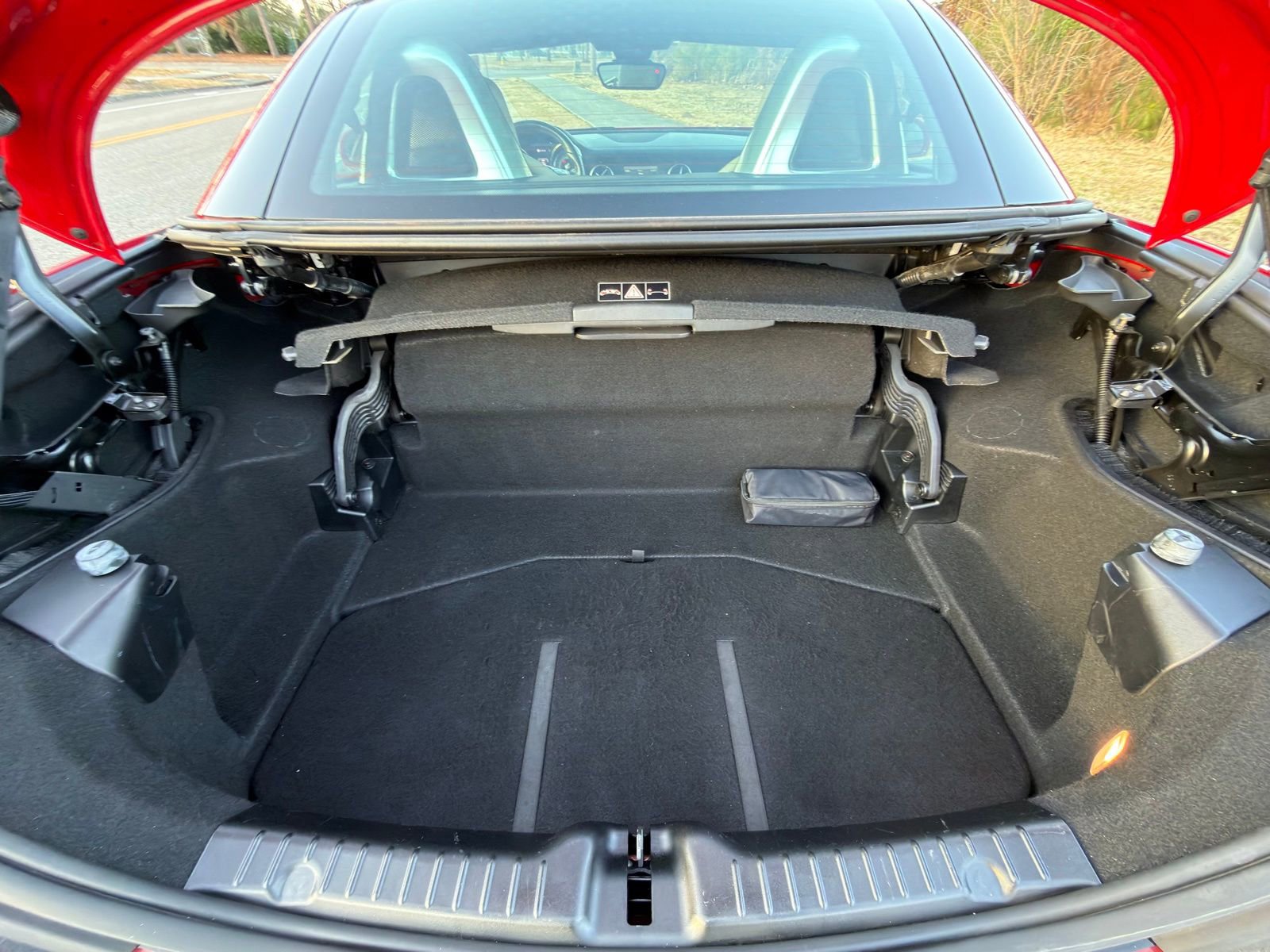 Used 2015 Mercedes-Benz SLK 250 image 11