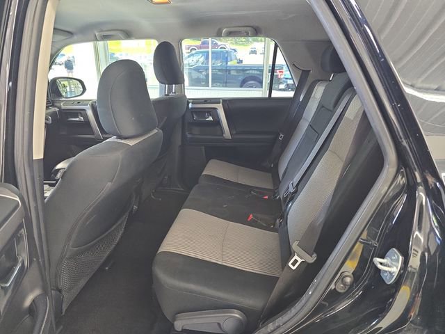 Used 2021 Toyota 4Runner SR5 AWD/4WD image 10