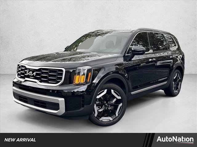 Used 2024 Kia Telluride S w/ S Sunroof Package