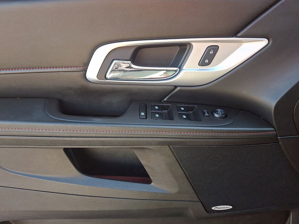 Used 2015 GMC Terrain SLE w/ Safety Package image 13