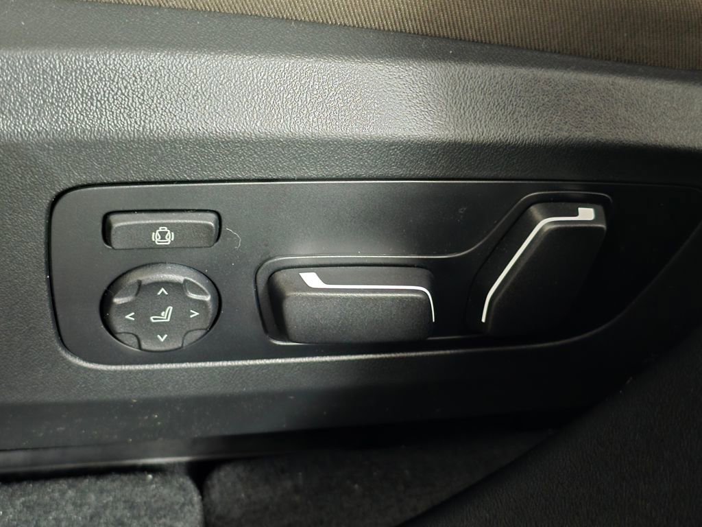 New 2026 BMW X3 xDrive30 w/ Premium Package image 17