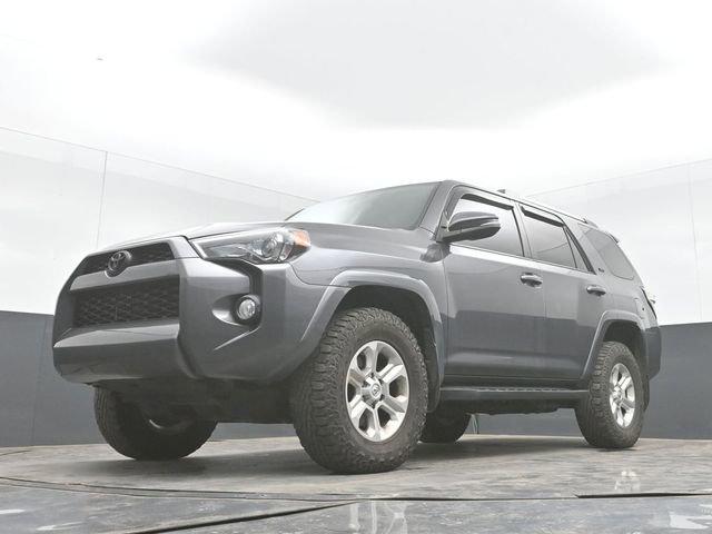 Used 2019 Toyota 4Runner SR5 Premium AWD/4WD image 29