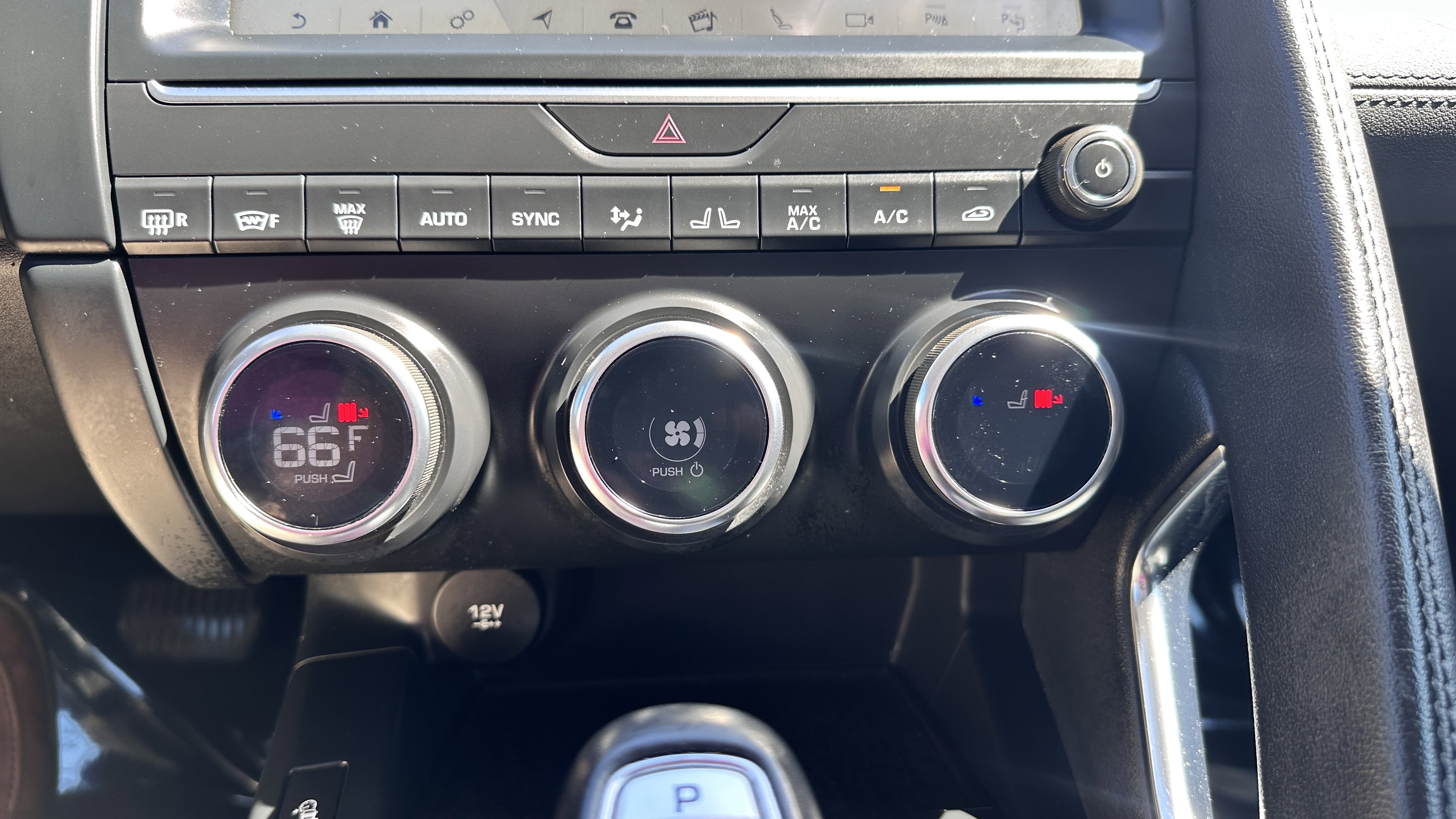 Used 2018 Jaguar E-PACE S AWD/4WD image 34