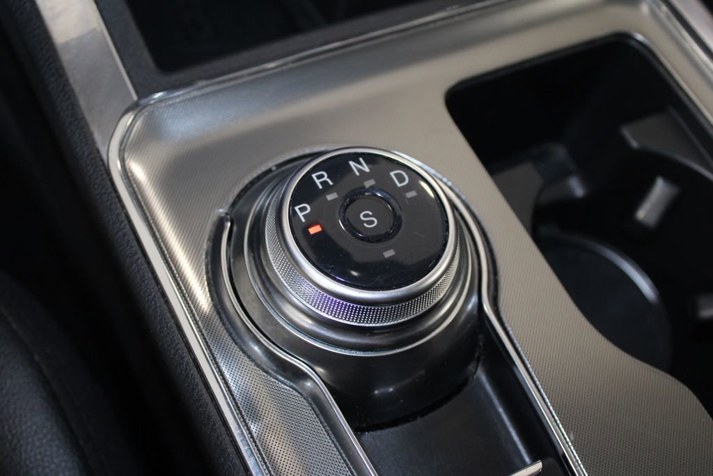 Used 2022 Ford Edge Titanium image 55