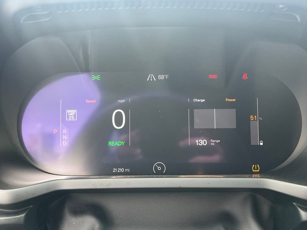 Used 2023 Polestar Polestar 2 image 11