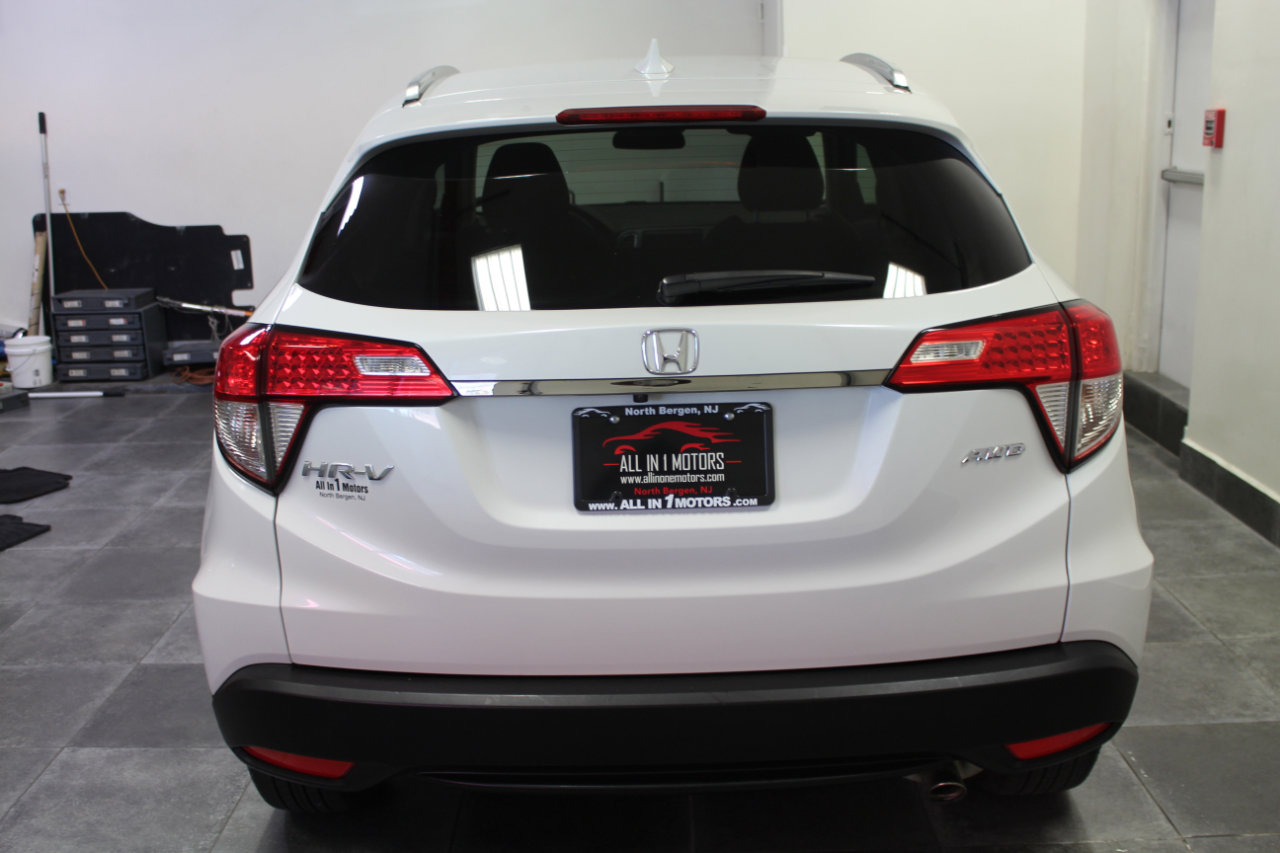 Used 2022 Honda HR-V EX image 5