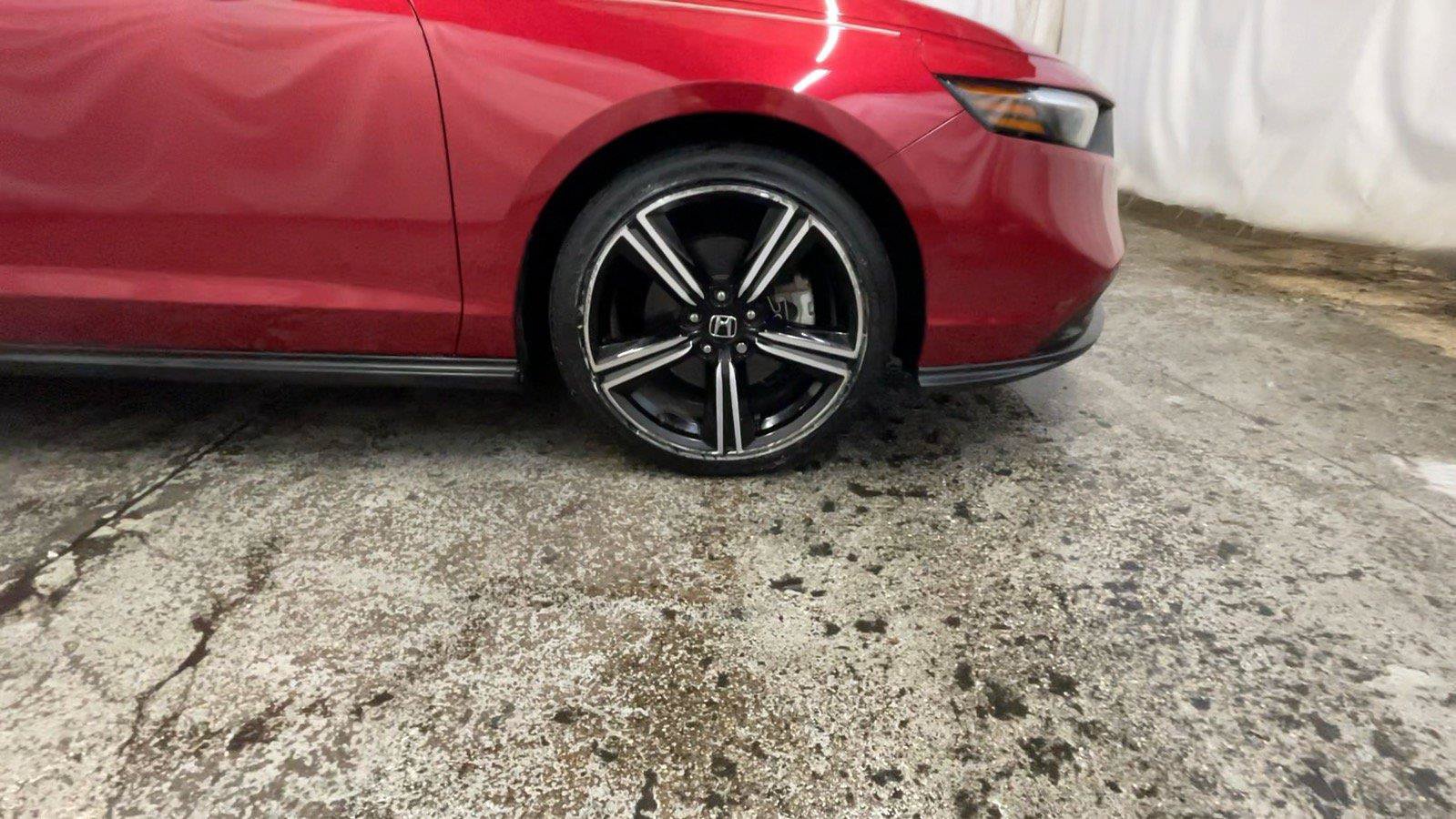 Used 2023 Honda Accord Sport image 16