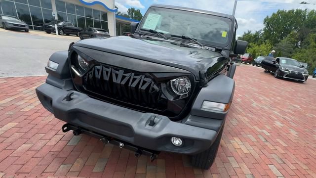 Used 2020 Jeep Wrangler Sport AWD/4WD image 6