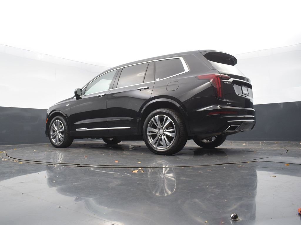 Used 2022 Cadillac XT6 Premium Luxury w/ Technology Package image 52