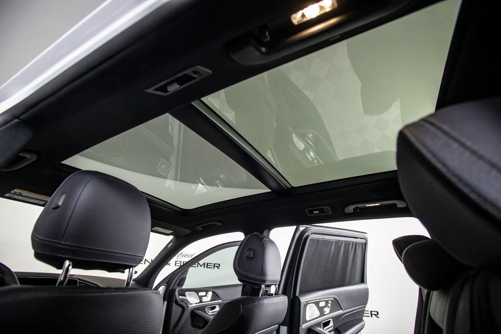 Used 2026 Mercedes-Benz GLS 580 4MATIC image 26