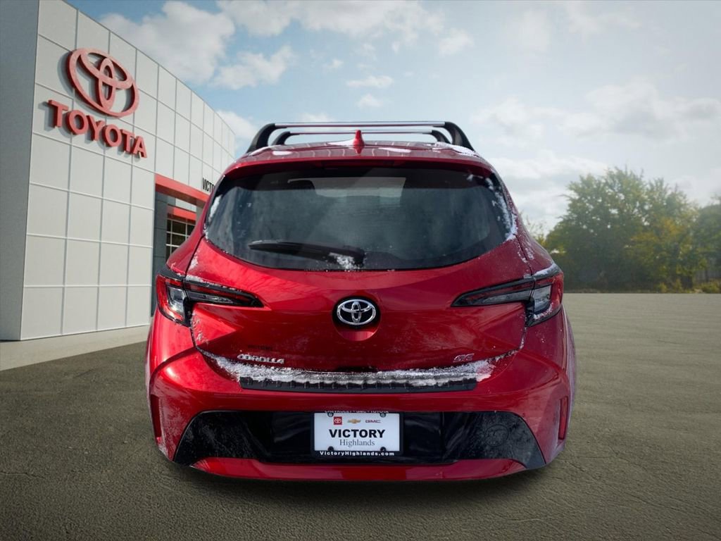 Used 2025 Toyota Corolla SE image 4