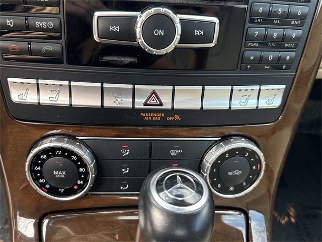 Used 2015 Mercedes-Benz SLK 250 image 17