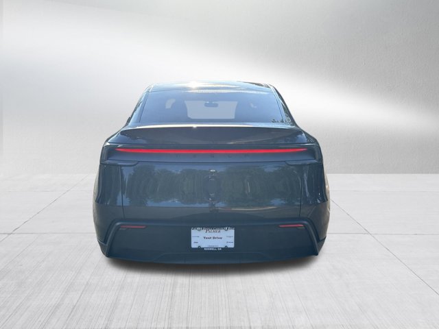 Used 2026 Tesla Model Y 2WD image 7