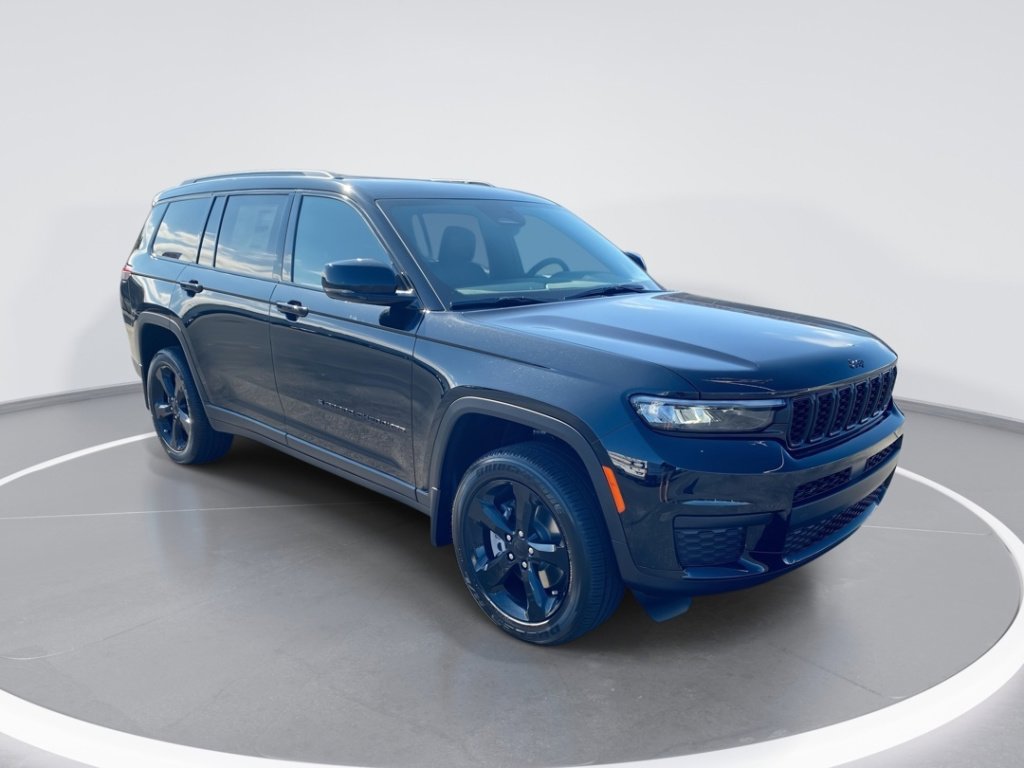 New 2025 Jeep Grand Cherokee L Altitude