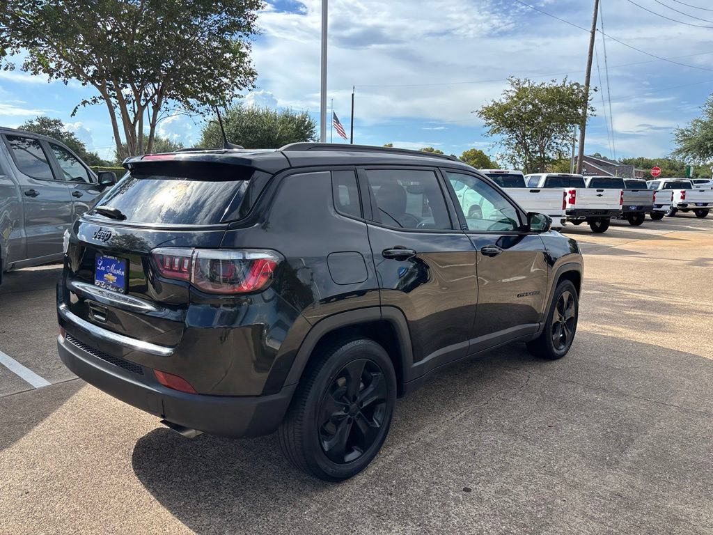 Used 2021 Jeep Compass Latitude FWD image 5