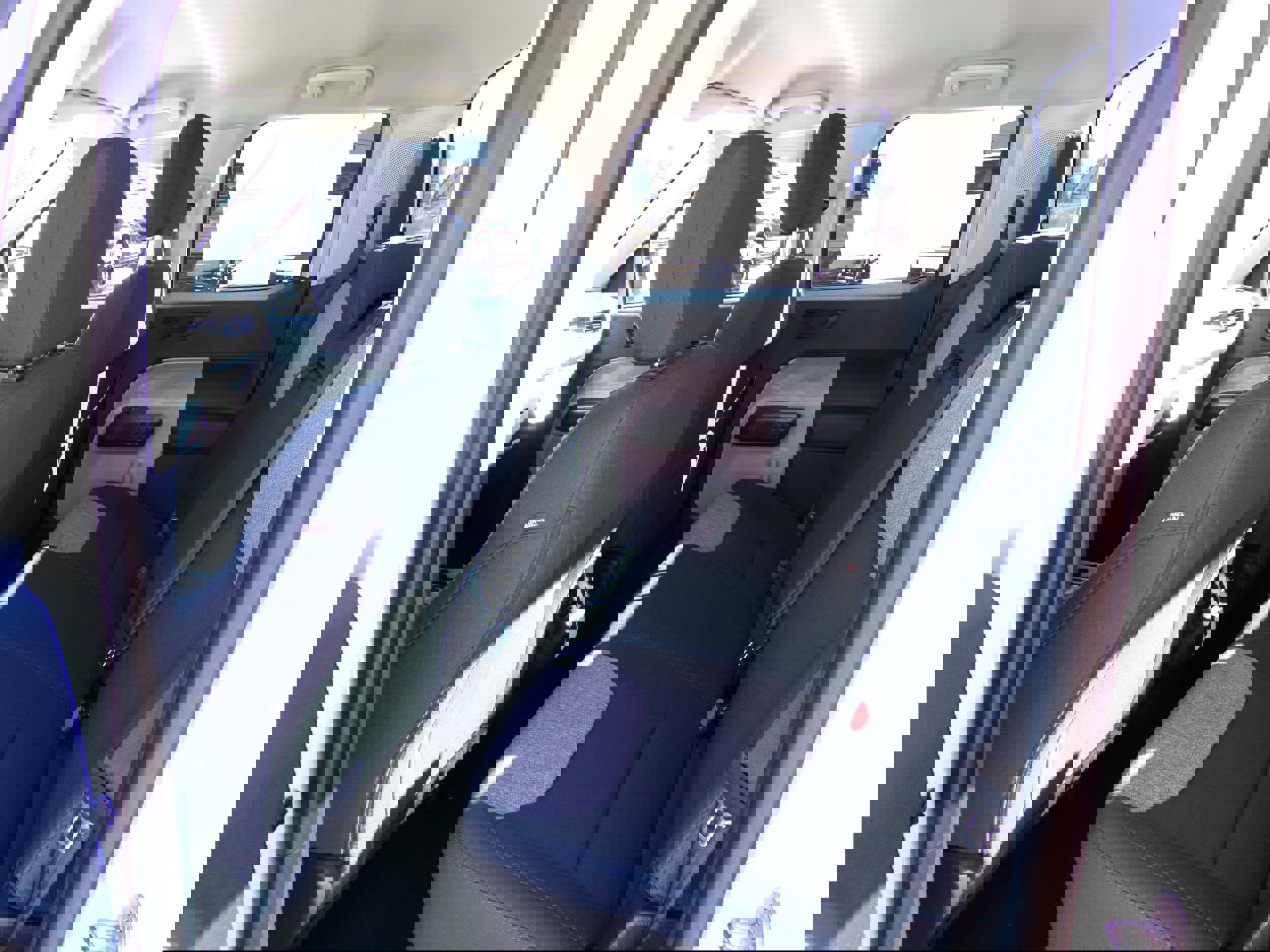 New 2025 Ford Maverick XLT image 34